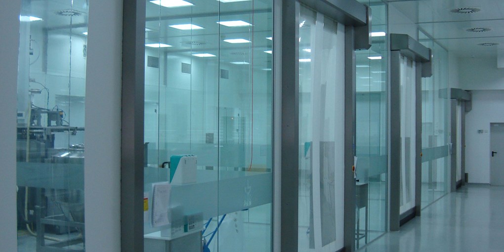 ASSA ABLOY cleanroom doors